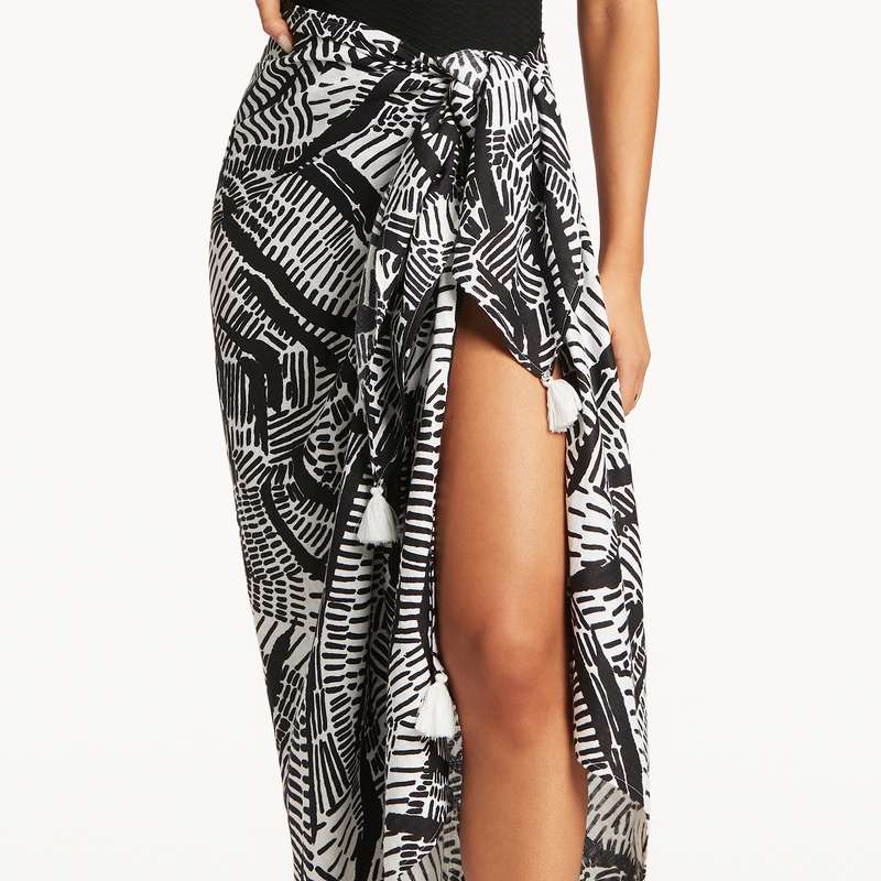 Sea Level Pampas Sarong Cover Up Black and White Front View