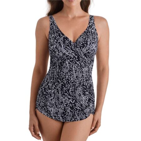 Shapesolver Pebble Beach Crossover Sarong Front