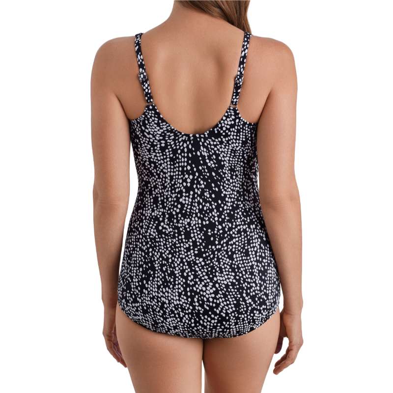 Shapesolver Pebble Beach Sarong Back